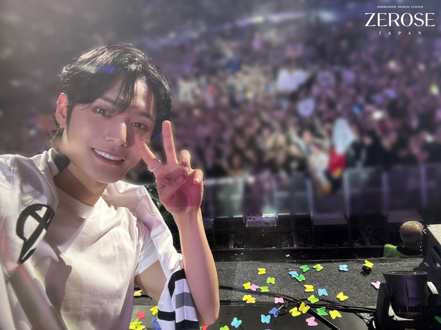 2023.10.19
KIM JI WOONG

こんにちはZEROSE！ジウンだよ〜
いつも思うことだけど、いつもZEROSEと一緒にいる時間は最高に幸せだからその日を忘れられないようにしてくれるみたいだ
実はㅎ僕たちのZEROSEのことを考えると、僕は「Diary」が思い浮かびますㅎ
理由はZEROSEが僕の思い出で、僕の記録で、僕の考えであり、僕の日常だから。
一緒に一つ一つ綴っておきたい存在なので「Diary」が浮かび上がるみたいだㅎㅎ
ZEROSEとても愛しています♥￼