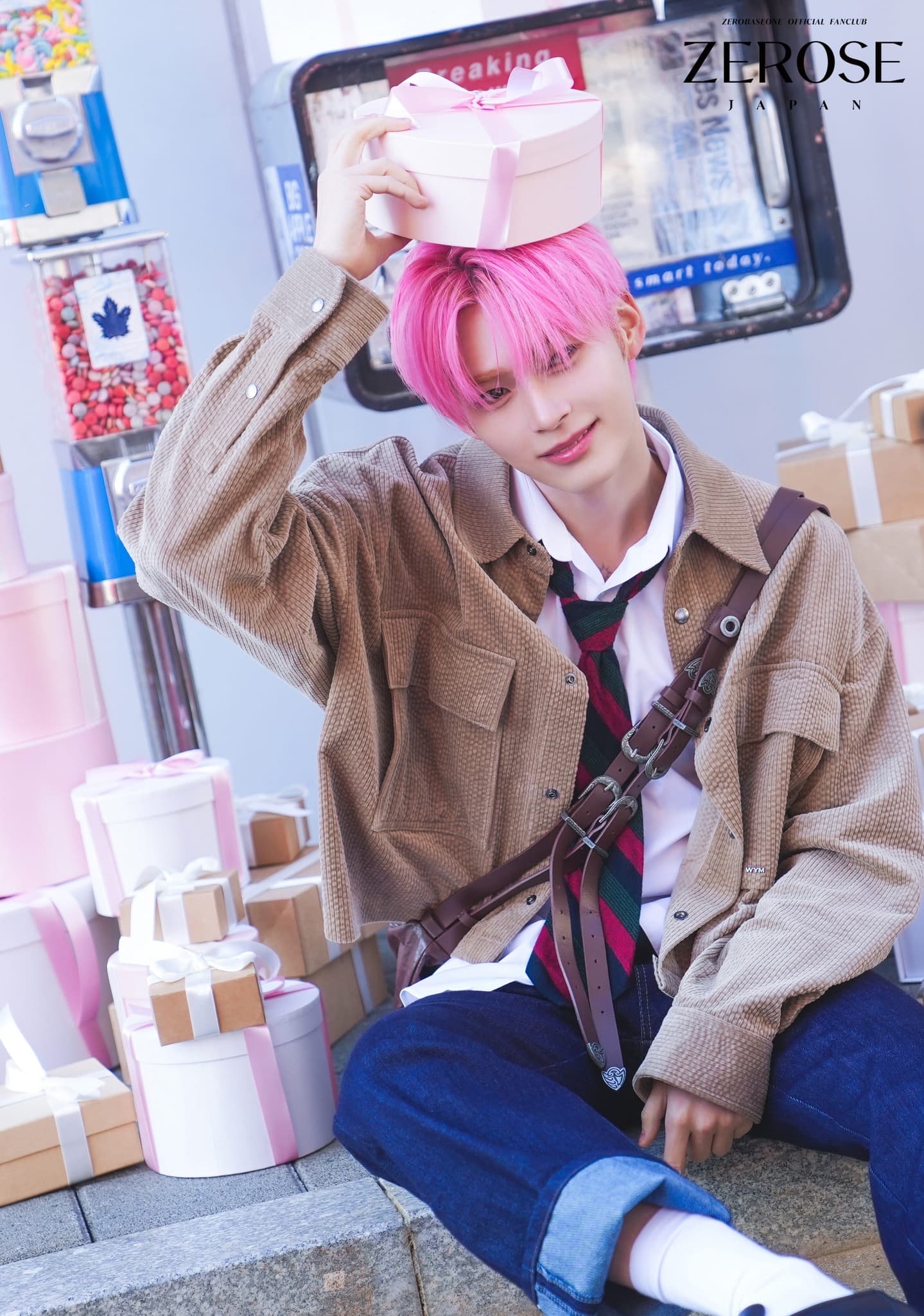 2025.02.08
'PREZENT' Jacket Behind Photos Vol.1