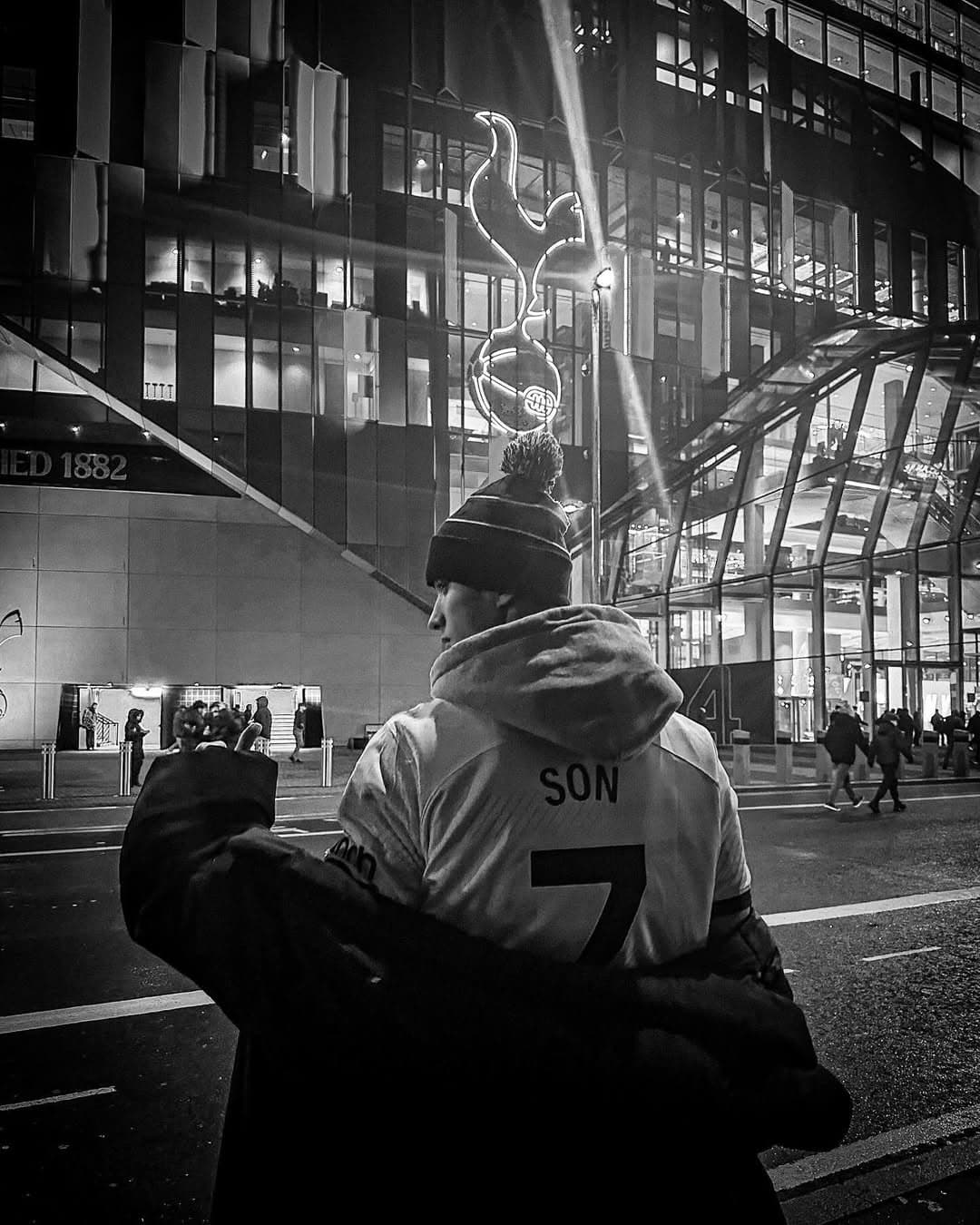 Premier League!

-240206