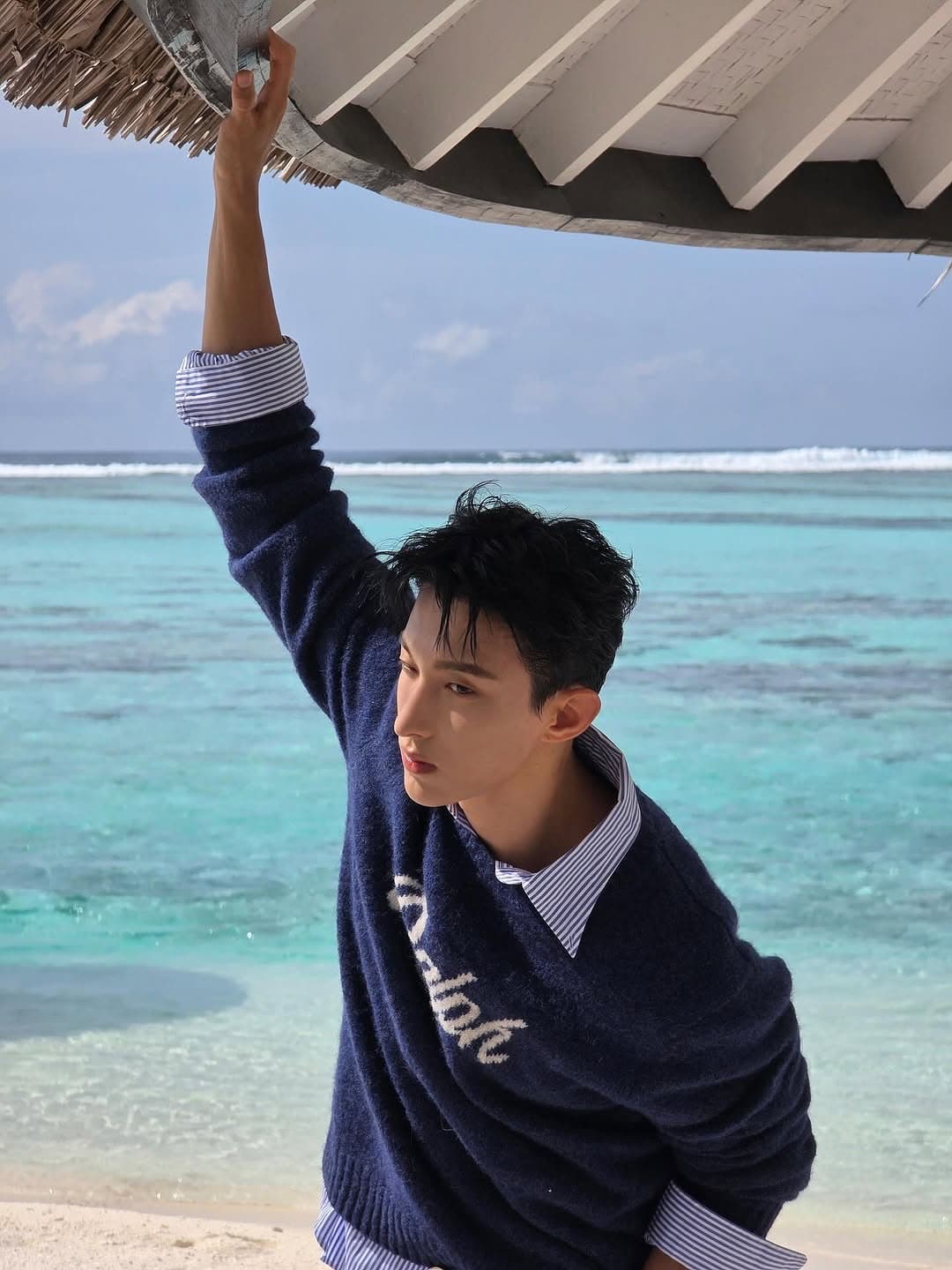 behind¨̮ #Allure #poloralphlauren

-250801