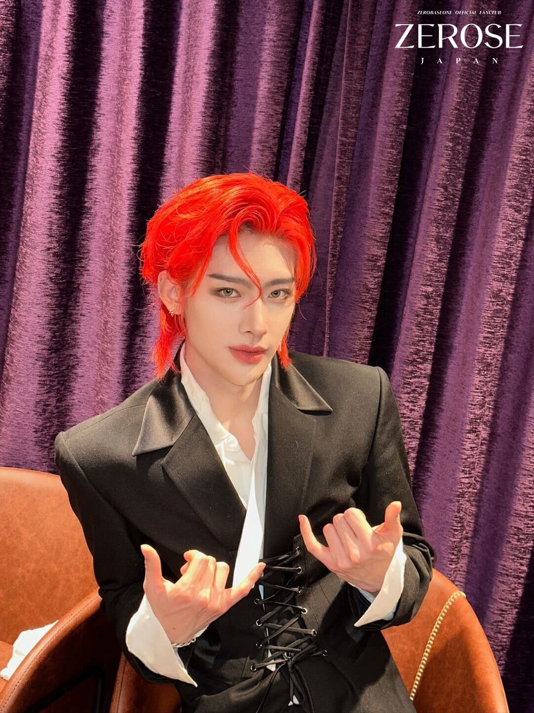 2024.04.02
RICKY
3月、日本での思い出

今日はFAN-CONの日です。
朝起きて牛丼2杯とアイスアメリカーノをお腹いっぱい食べました。

今天是FAN-CON的日子
一早起来在车上吃了两碗キュドン和冰美式很充足

今日のスタイリングかっこいいですよね？
这是今天的造型帅不帅

これは僕が1番好きなお菓子の1つ「白い恋人」です。
小学生の時から食べてましたし、とても有名です。
这是我最喜欢的日本零食之一白雪恋人从小学就开始吃很有名

そして僕のone pick すきやき, ZEROSEも時間があったら食べてみてください❤
还有我的one pick すき焼き、ZEROSE有空的话也去尝尝❤￼