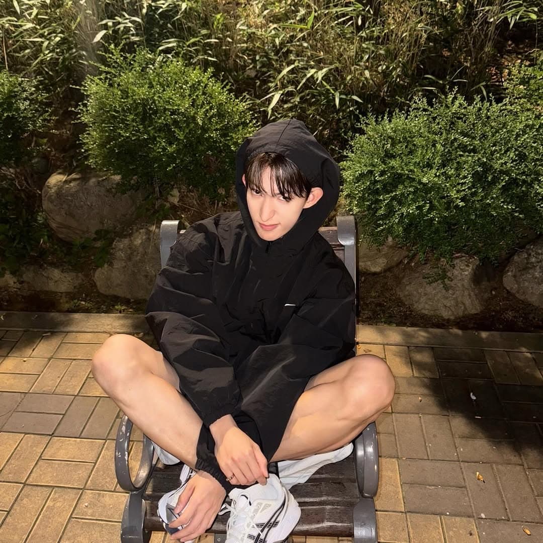 머리 바꿨어요우

-240531