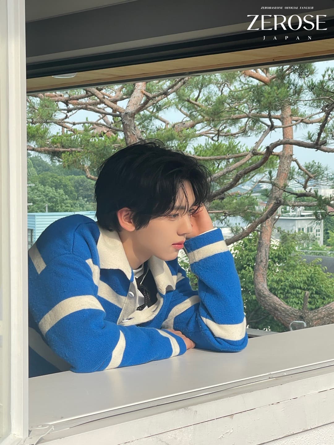 2024.07.19
HAN YU JIN
こんにちは。HAN YU JINです。

こんにちはHAN YU JINです。
日本にいるZEROSE元気に過ごしていますか？早く会いたいです！
この文章を書いている現在基準で、僕は明日の夜日本に出国するのですが、すでに楽しみです。
日本料理も早く食べたいです😌😌
そして先ほどZEROSEの皆さんとオンライントークをしましたが、僕がまだ日本語が上手くなくて残念でした。練習をたくさんして日本のZEROSEの皆さんともっとよく会話できるように頑張ります！
今日もたくさんのZEROSEに会えて良かったし、とても楽しかったです！
やっぱり僕のZEROSE ~~大好きです!!￼