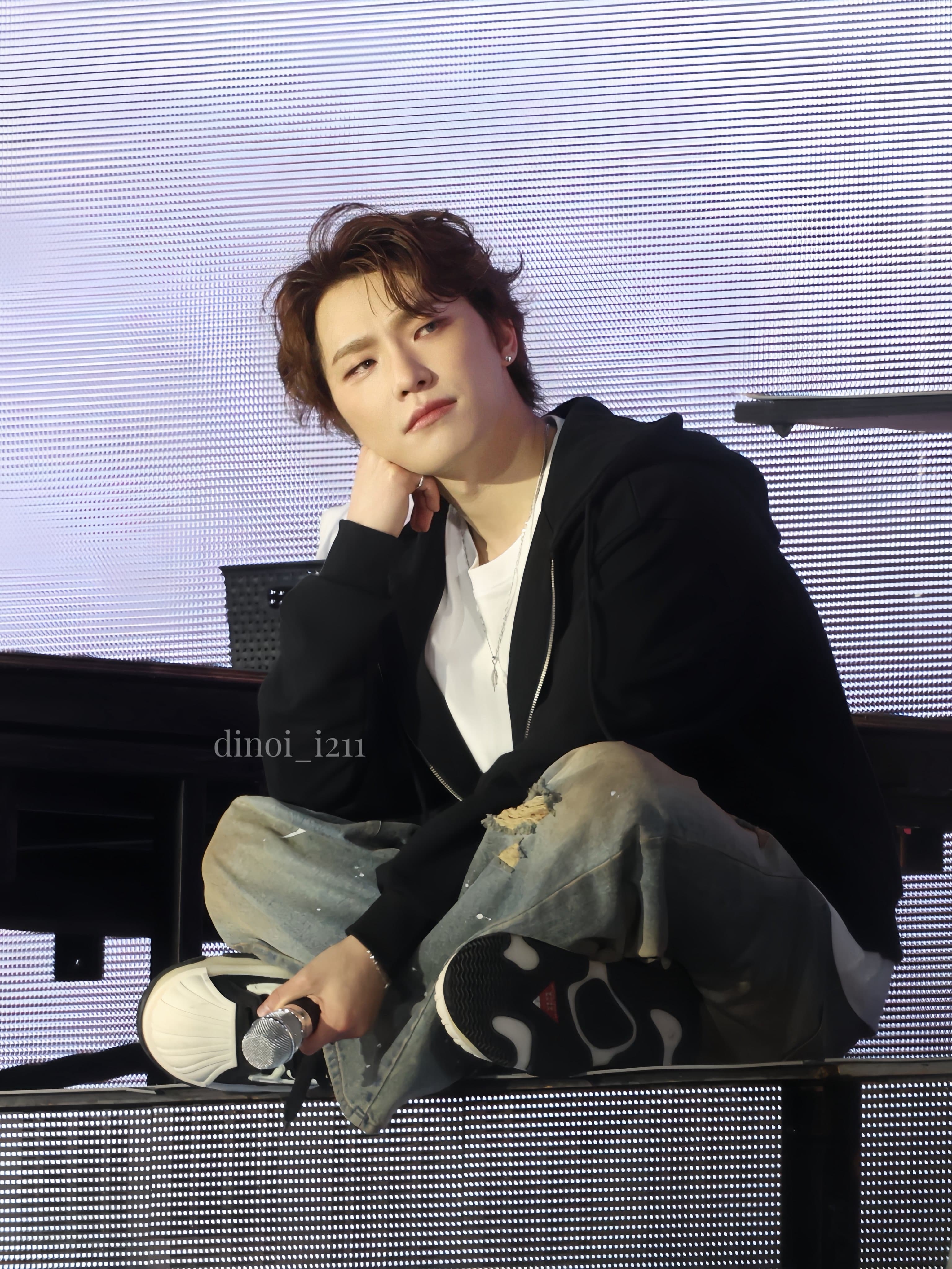 ←ﾒﾝﾊﾞｰのﾒﾝﾄを聞いているの時
　　　　　　　　　　　自分のﾒﾝﾄの時→

可愛い😹😹😹
