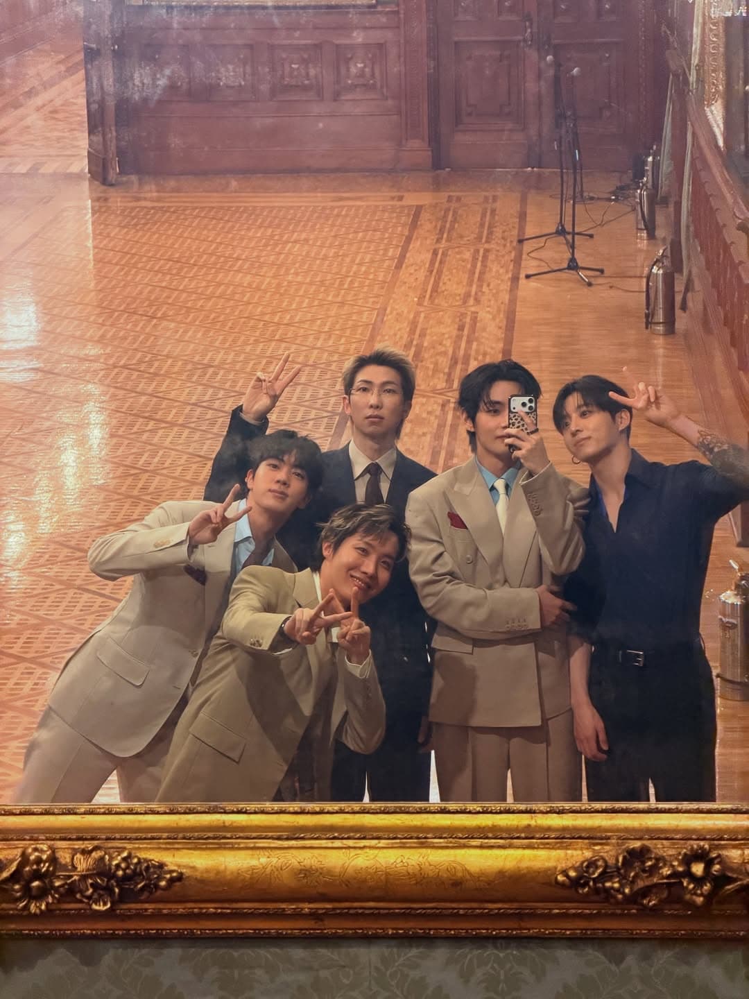 @bts_v 的貼文