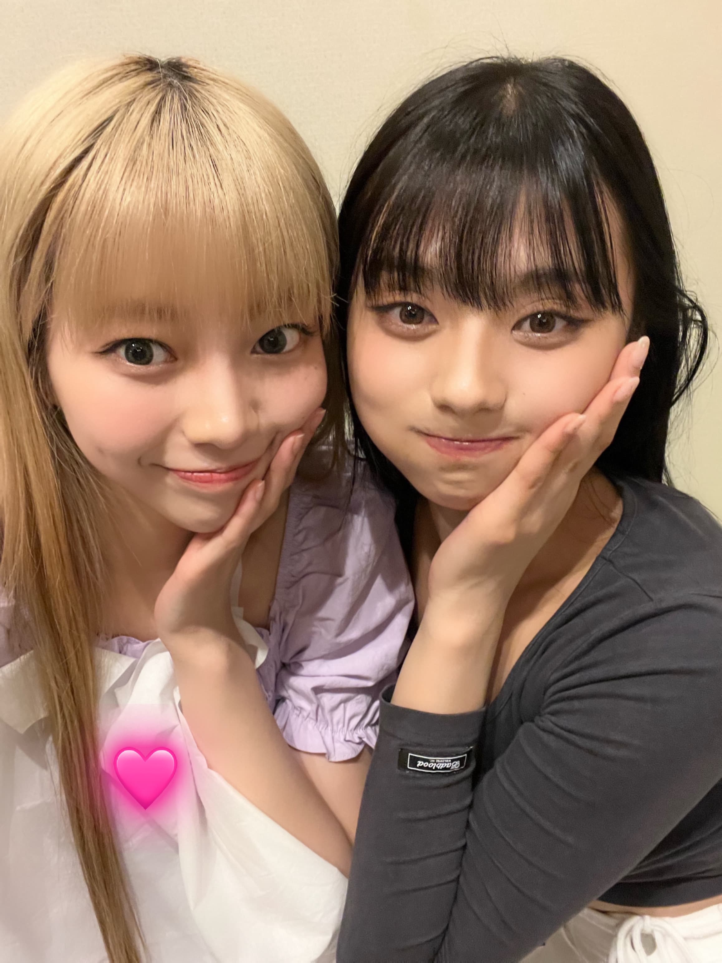 🎉현주언니 생일🎉
너무너무 축하해요🫶💕
현주언니 사랑해요💗💗💗