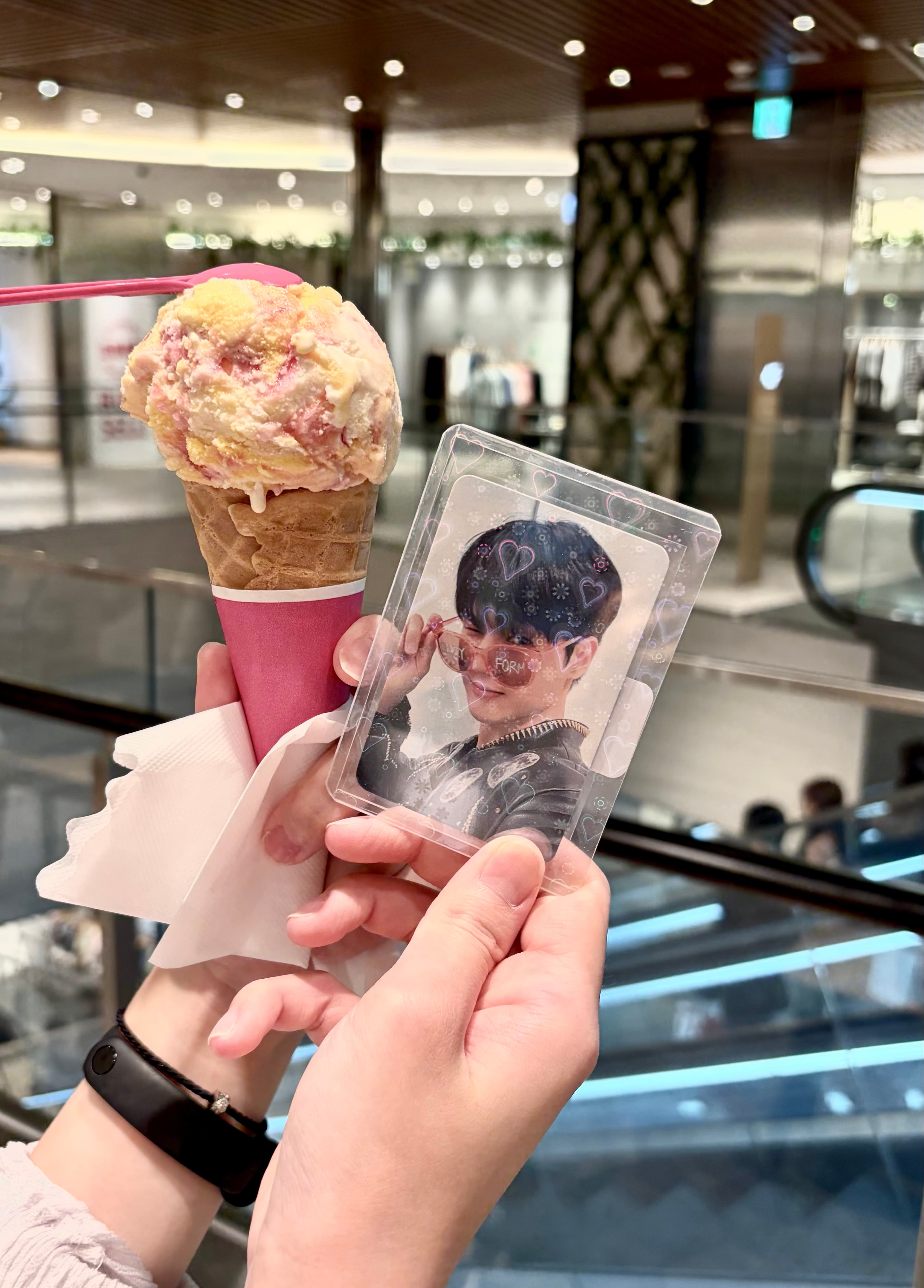 @donuteatswut 的貼文