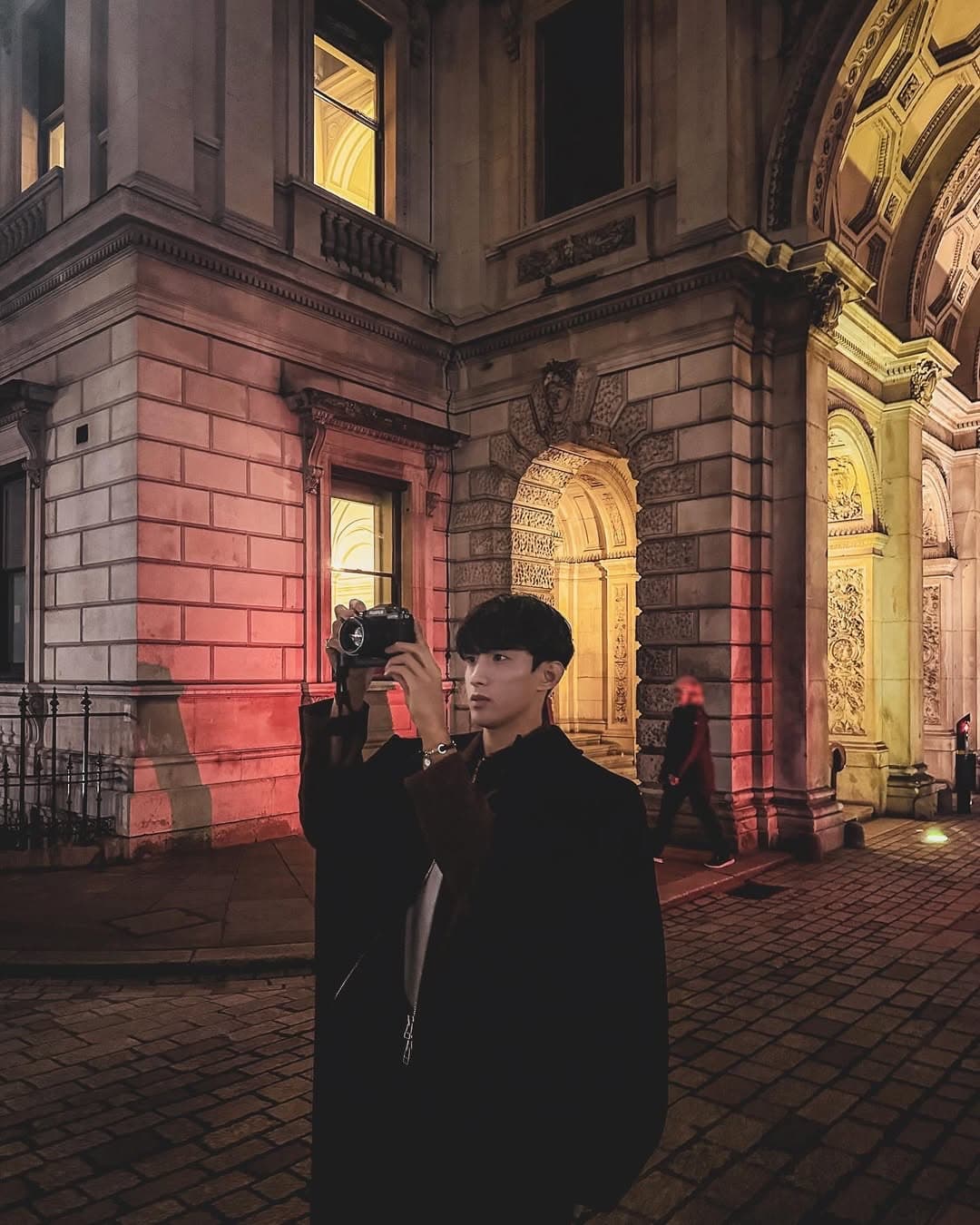 London🇬🇧

-240205