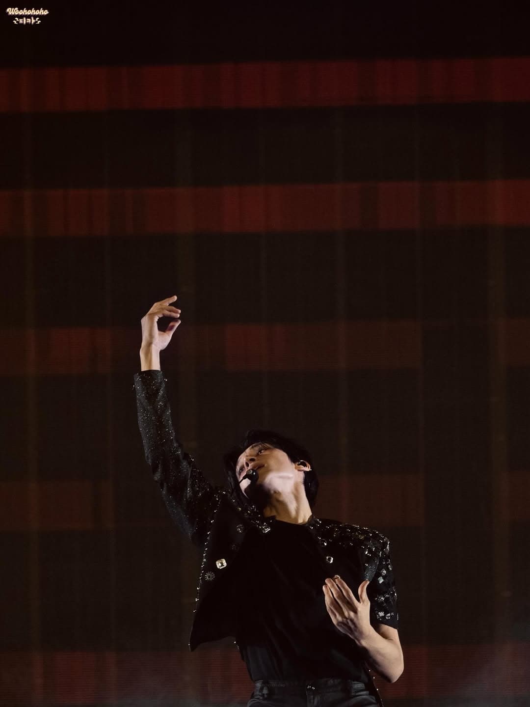 代拍糟摟只好看人家的照片流口水