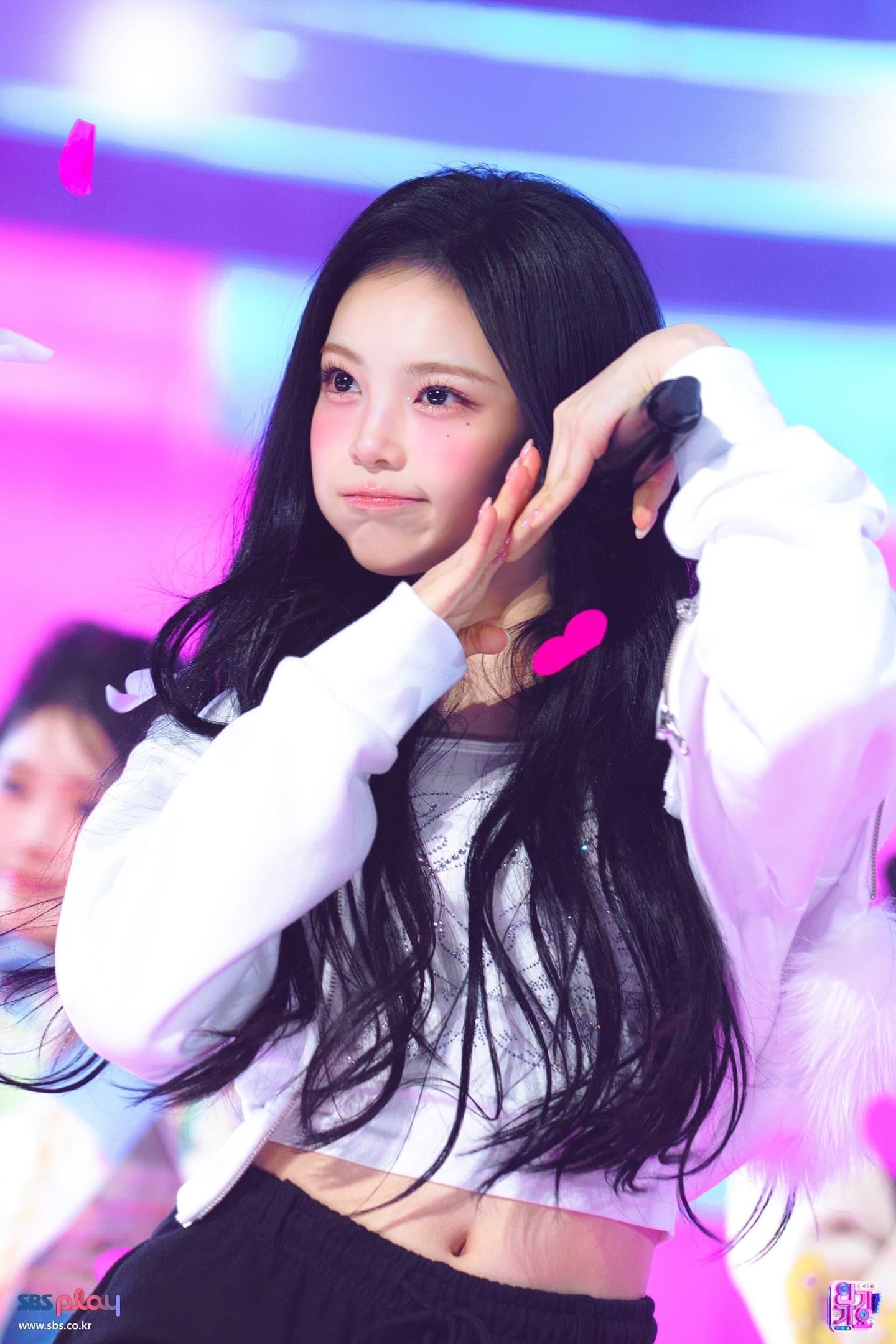 @chaewonnoinu 的貼文